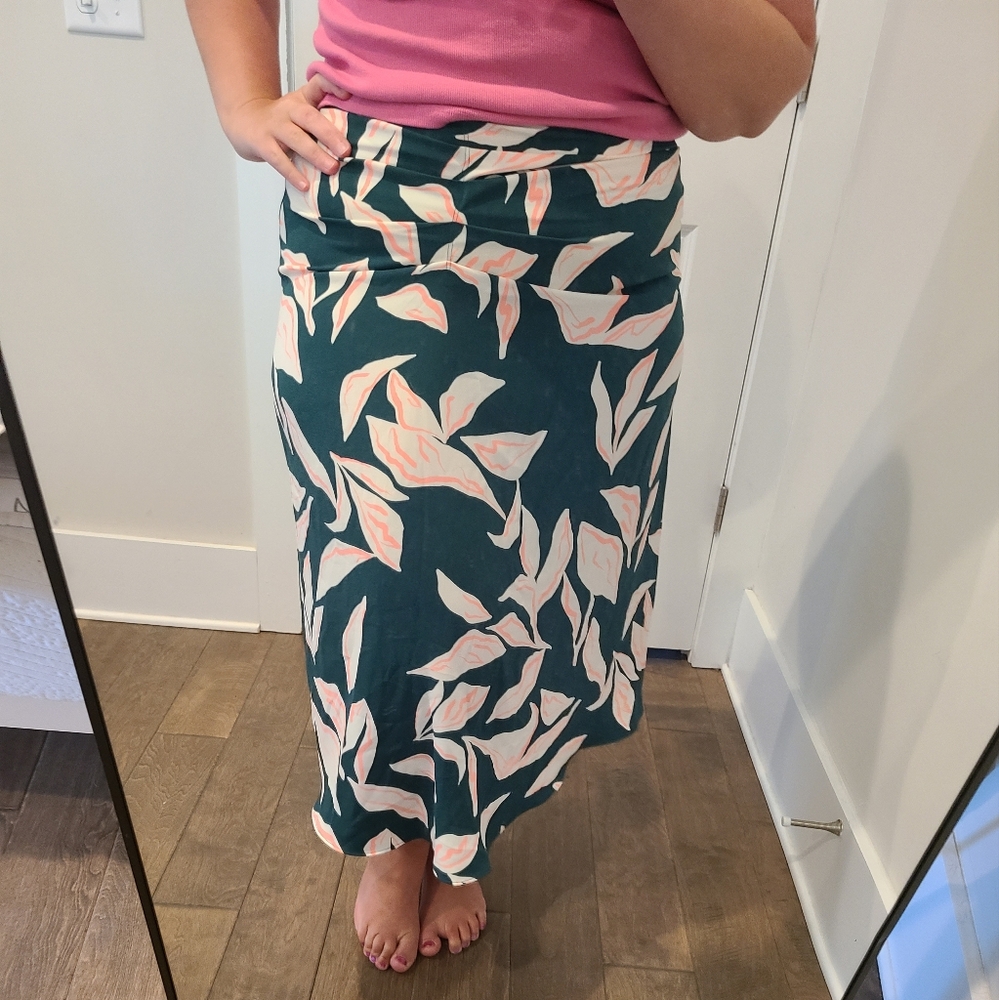 Nine West Green Leaf Floral Print Midi Skirt